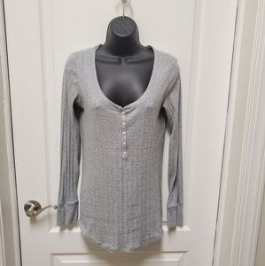 Victoria's Secret Long Sleeve Top